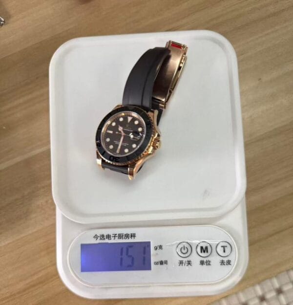 852228fa-2c8f-49cd-89d2-90225fe36868 2 Rolex yacht master super clon peso exacto